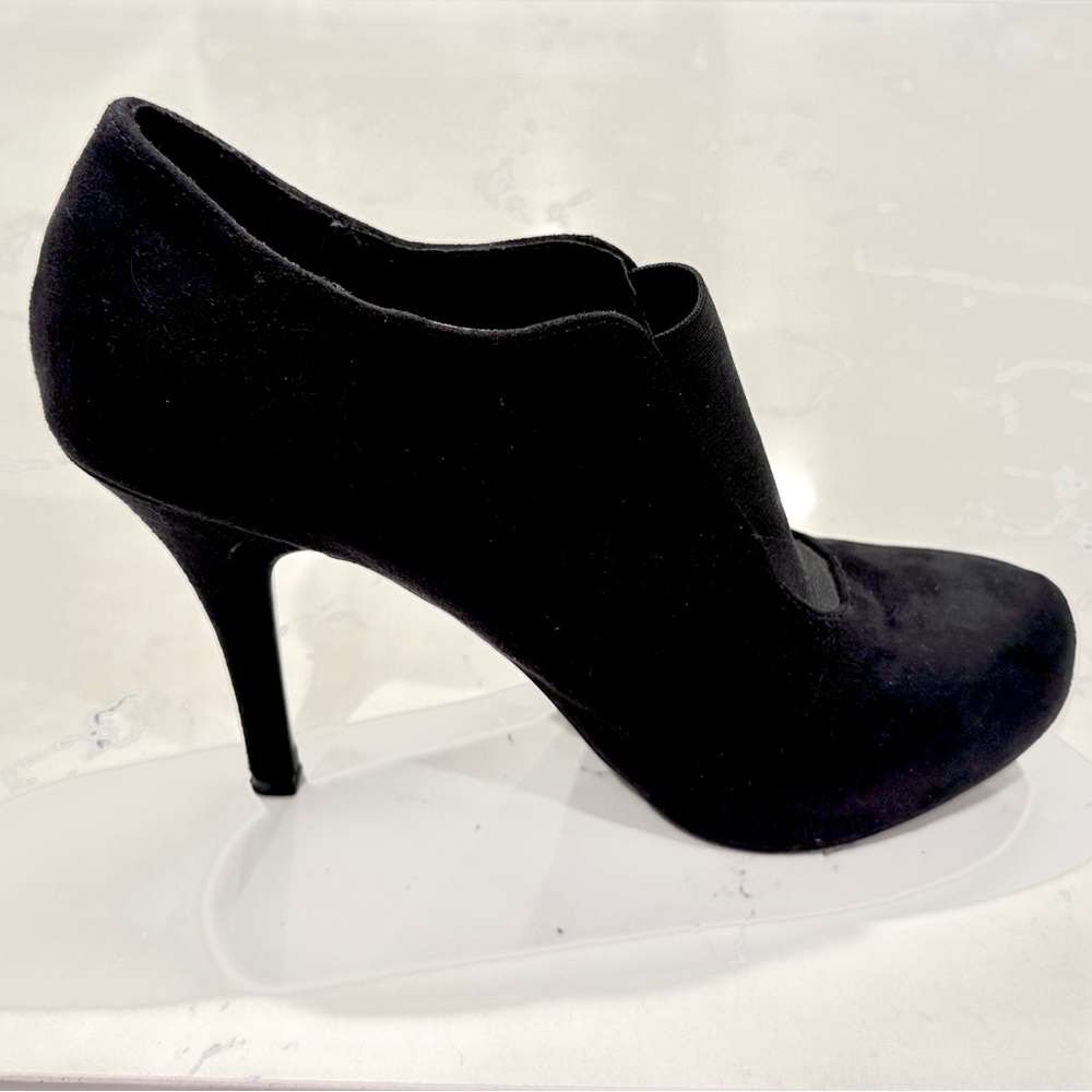 Forever 21 Black Faux Suede Oxford Stiletto Pumps Women’s Size 8 NWOT - Picture 5 of 7